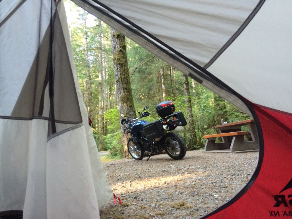 Motorcycle camping, BMW F650GS