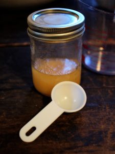 Apple cider vinegar to make dairy free buttermilk